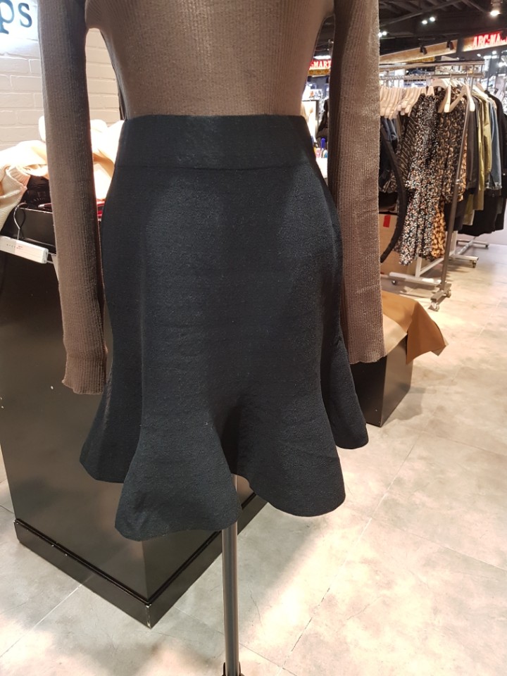 Nine step pattern flare mini skirt NK7401