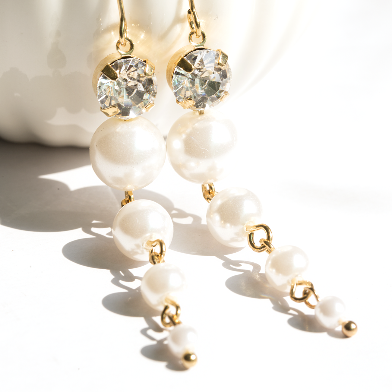 Estee Girl Earrings Pink Lucky Box Antique Feminin