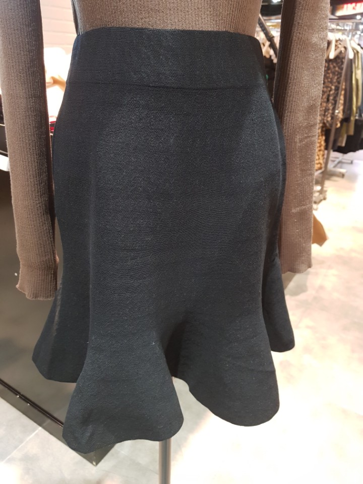 Nine step pattern flare mini skirt NK7401