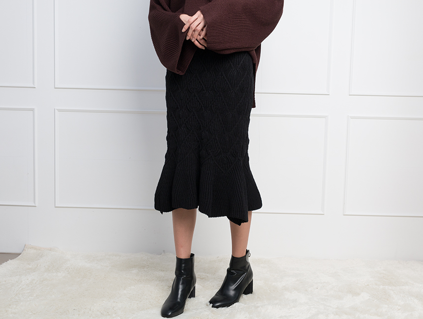 Needle Nose Pretzel Mermaid Frill Knit Long Skirt 