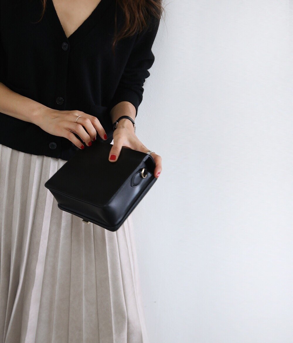 Tax pleat wrinkle long skirt color banding suede a