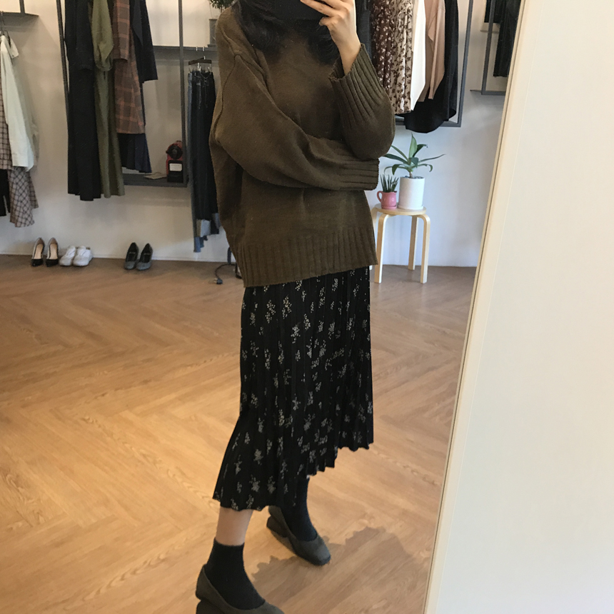 Pleated Flower Banding Long Skirt Long-Haired Fash