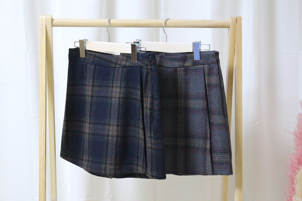 Check woolen wool mini skirt brushed pants 44 ~ 77