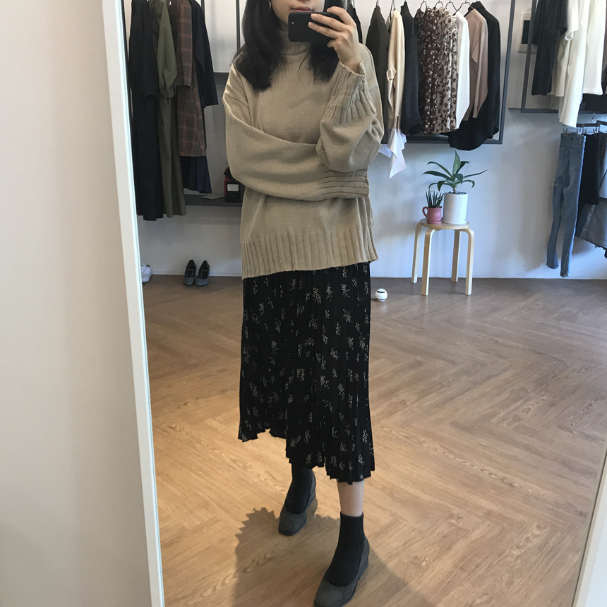 Pleated Flower Banding Long Skirt Long-Haired Fash