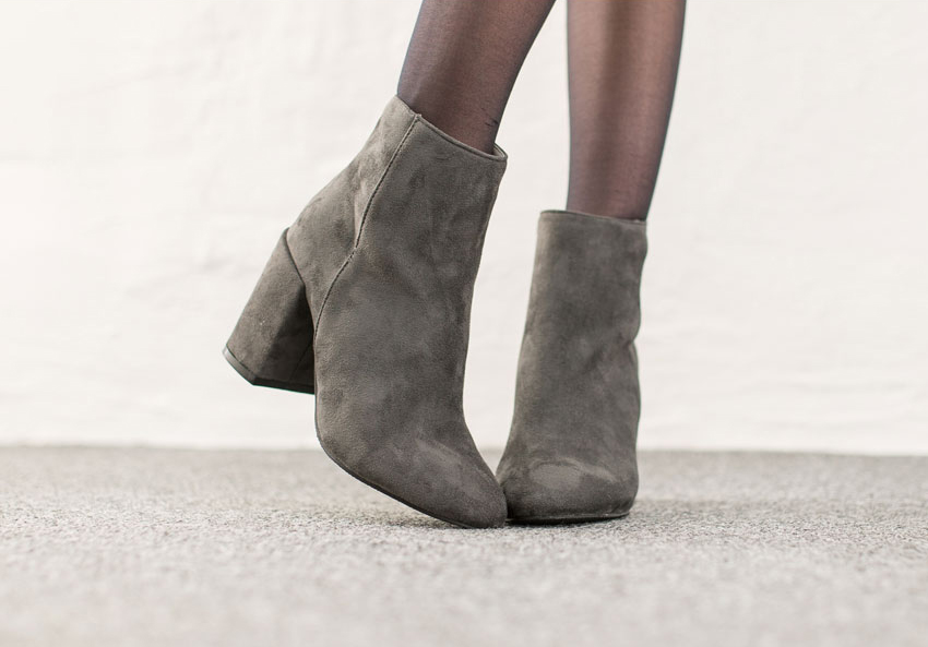 Women Suede Ankle Boots Heeled high-necked angles 