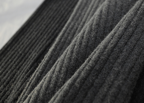 Sikkimodorugoji H line bending knit long skirt dai