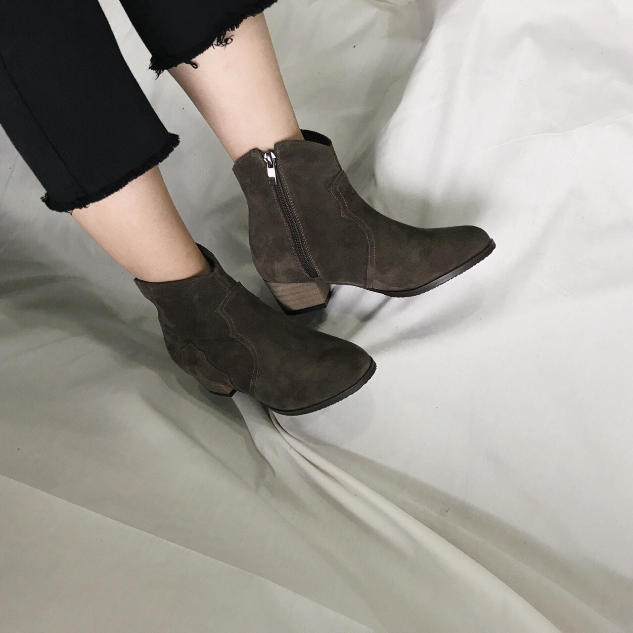 Cowhide Suede Angle Boots Women's Fall Shoes Da