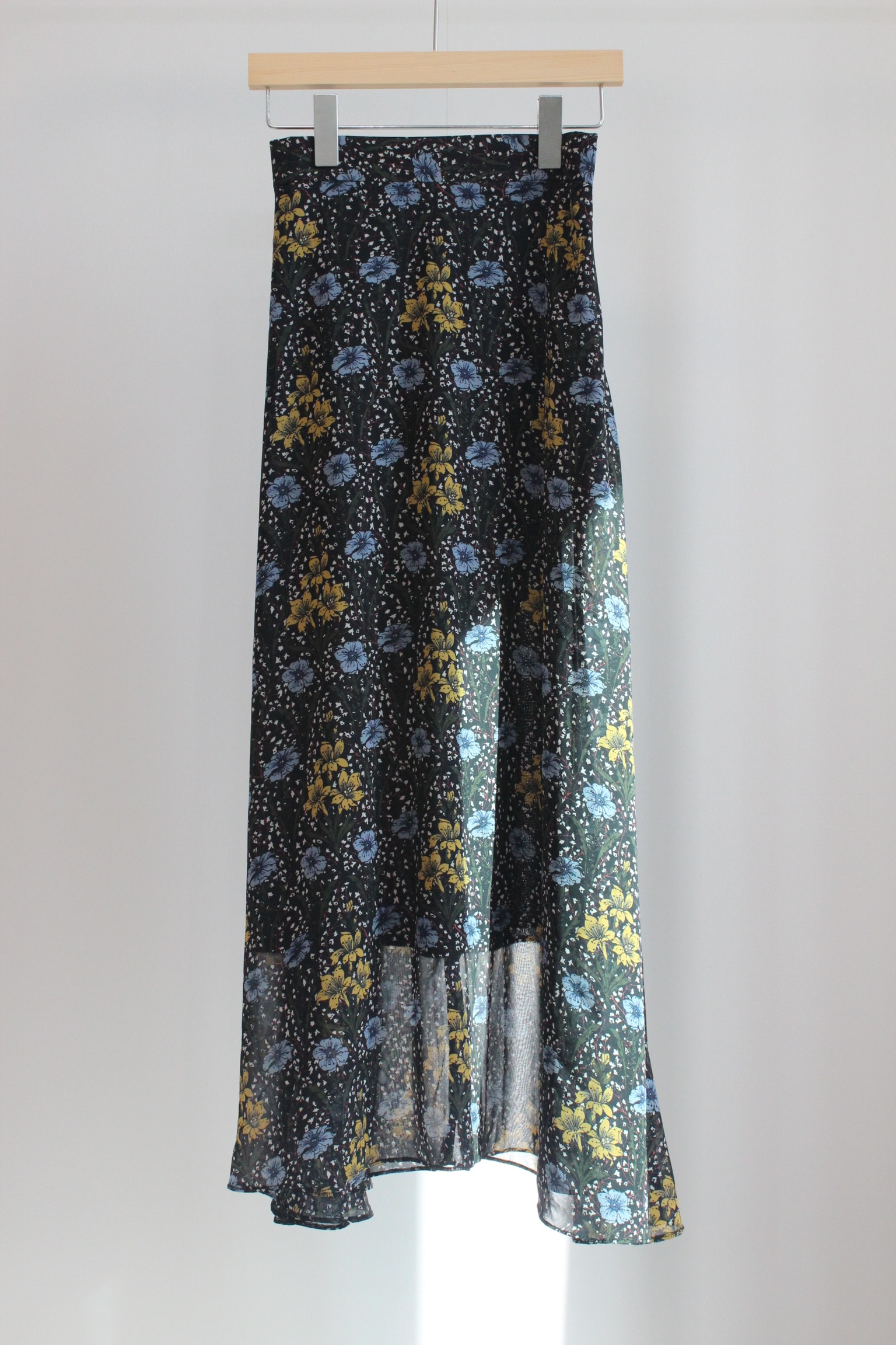 Flower chiffon maxi skirt 2col Winter Coordination