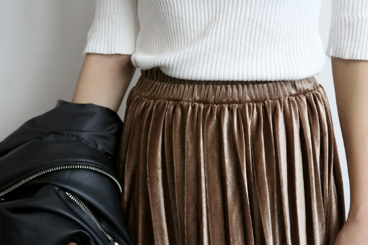 Glossy velvet Pleated bands Long skirt Semi office