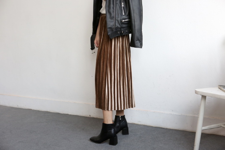 Glossy velvet Pleated bands Long skirt Semi office