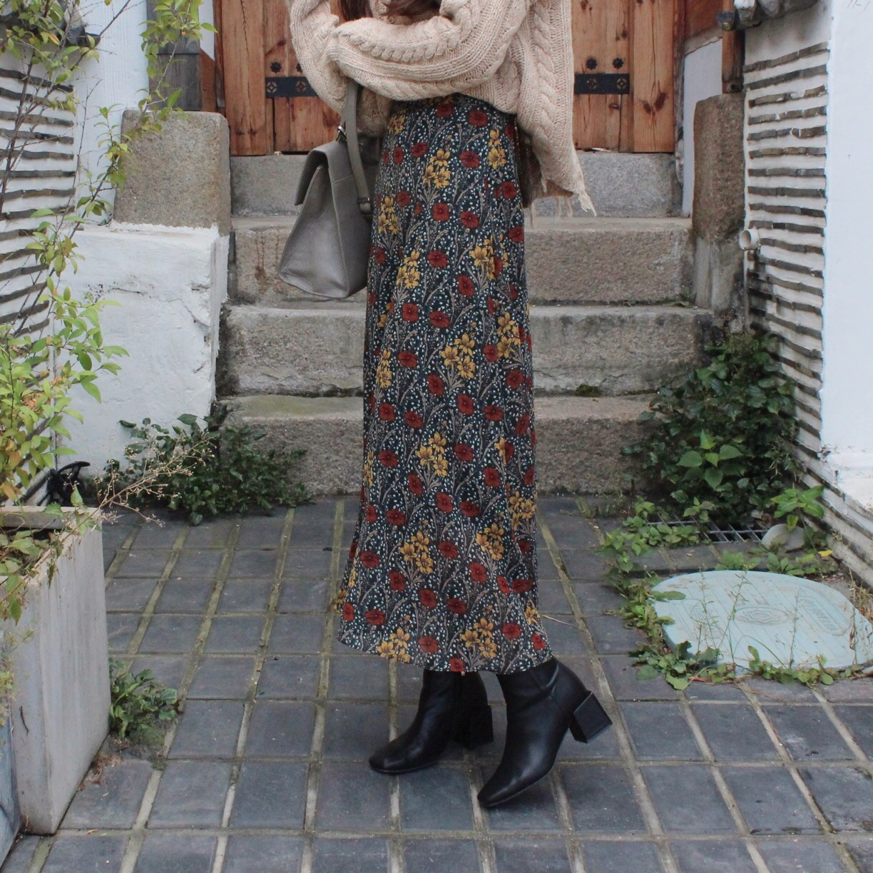 Flower chiffon maxi skirt 2col Winter Coordination