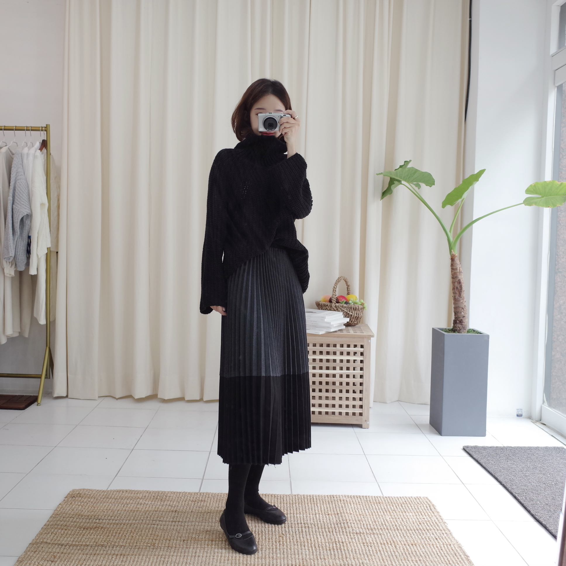 Wool color long pleated pleated skirt woman coordi