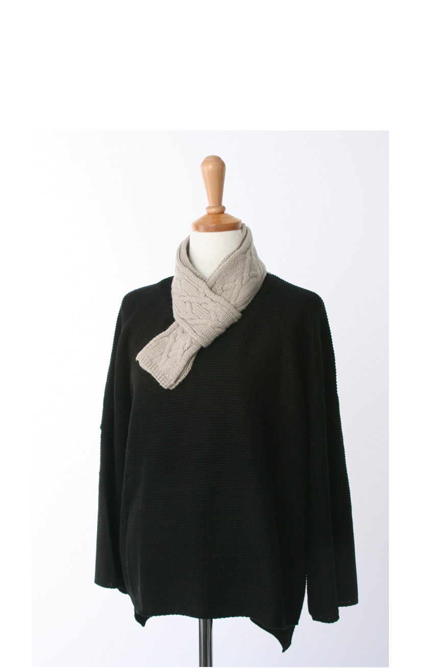 Short small petit muffler men shawl woman couple f