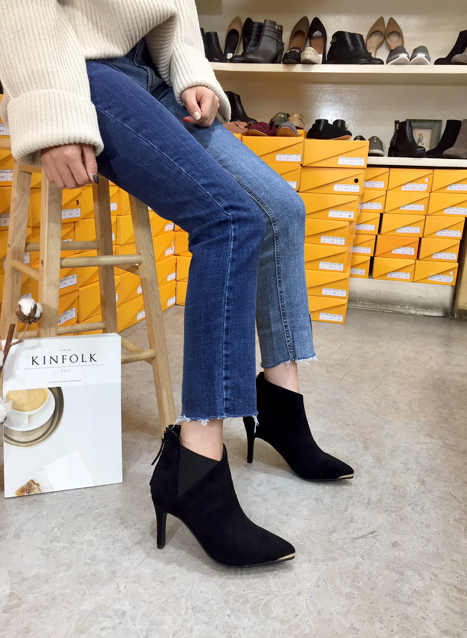 7cm Joshi Simple Suede Stiletto Heel Booty Chelsea