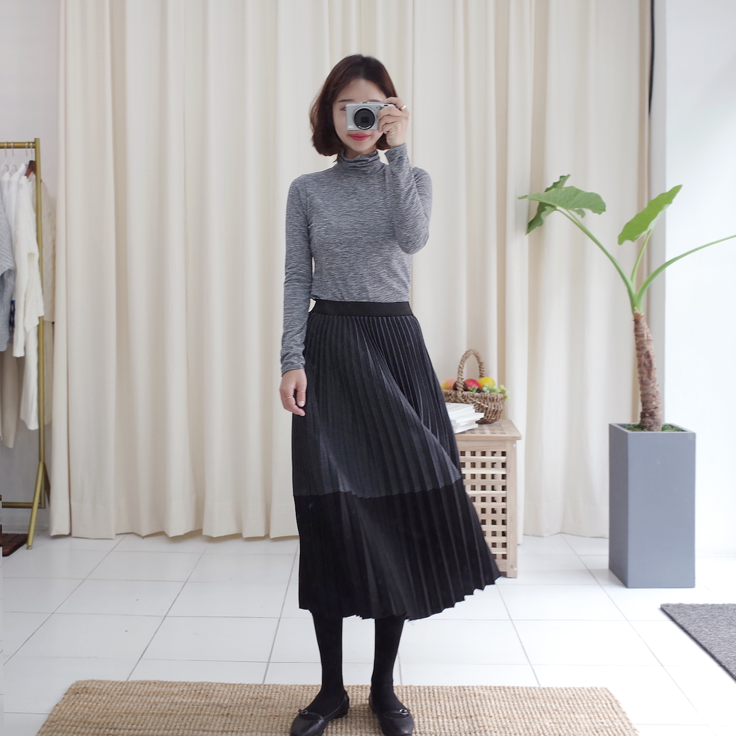 Wool color long pleated pleated skirt woman coordi