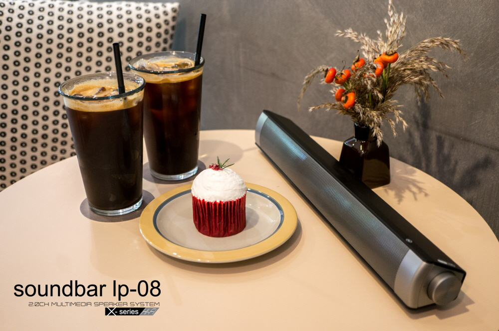 Bluetooth Sound Bar LP-08 Good size to carry Power