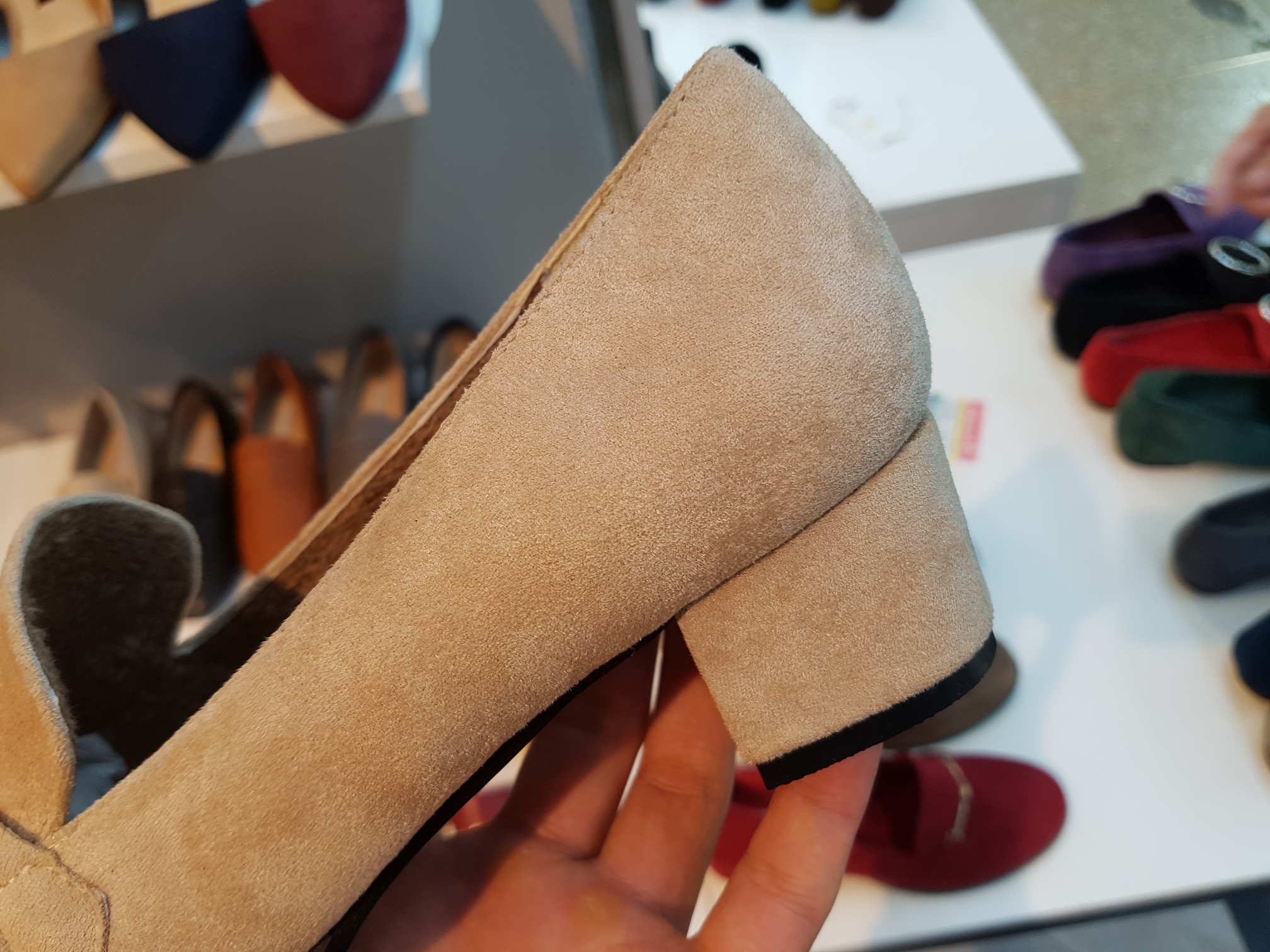 Brushed Lining Looper Pumps 4cm Black Red Brown Be