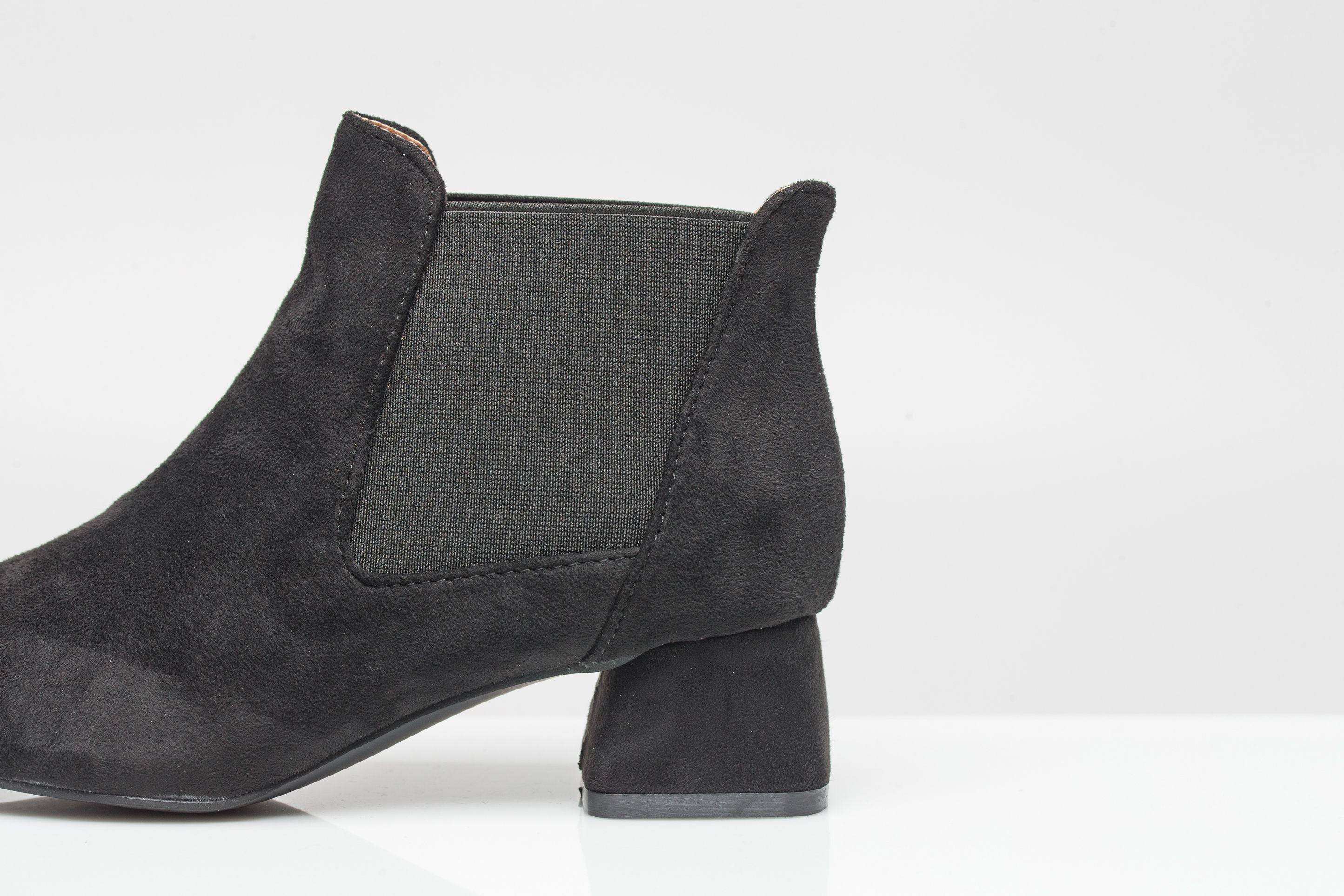 Suede Angle Boots 4cm Women's Scissors Styling 