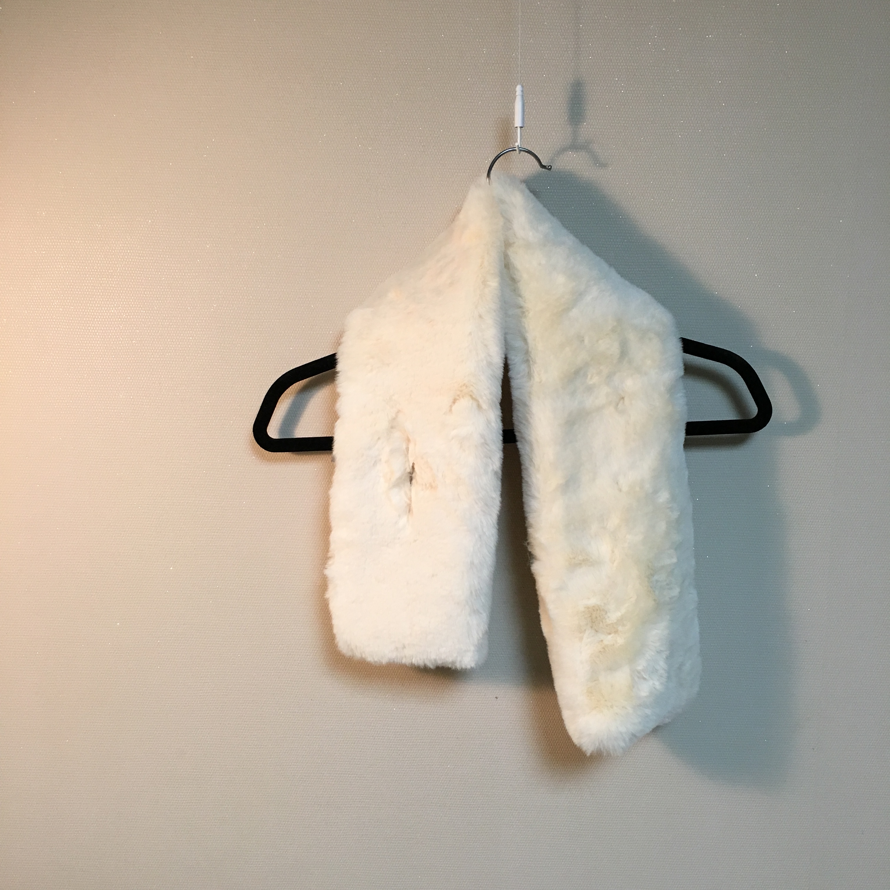 Fake Fur Fur Fur Ecofur Shawl White Color Warm Sca