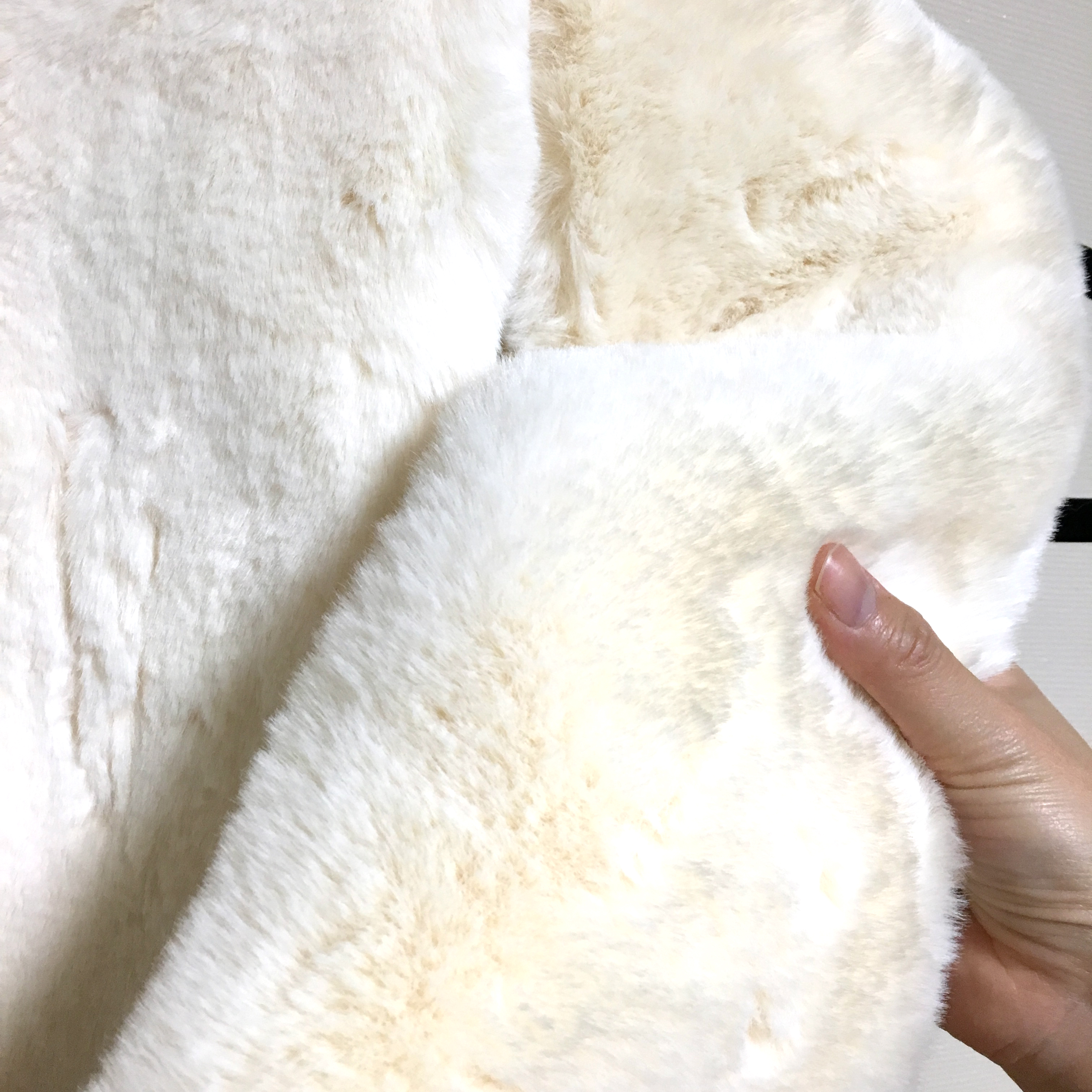 Fake Fur Fur Fur Ecofur Shawl White Color Warm Sca