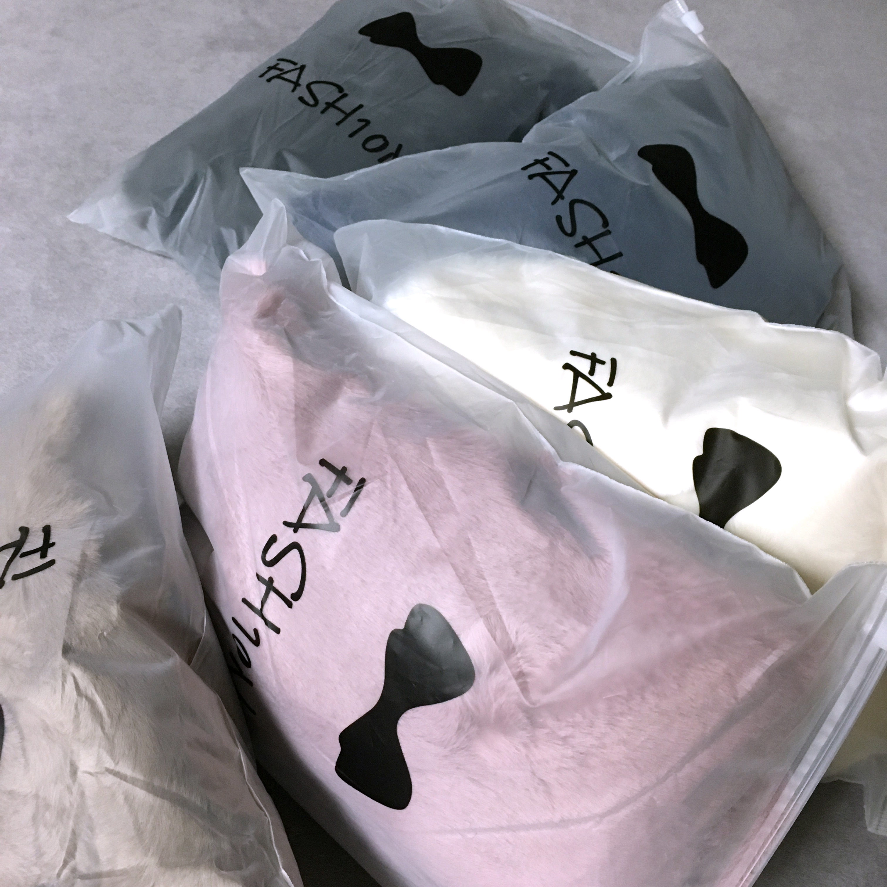 Fake Fur Fur Fur Ecofur Shawl Navy Color Warm muff