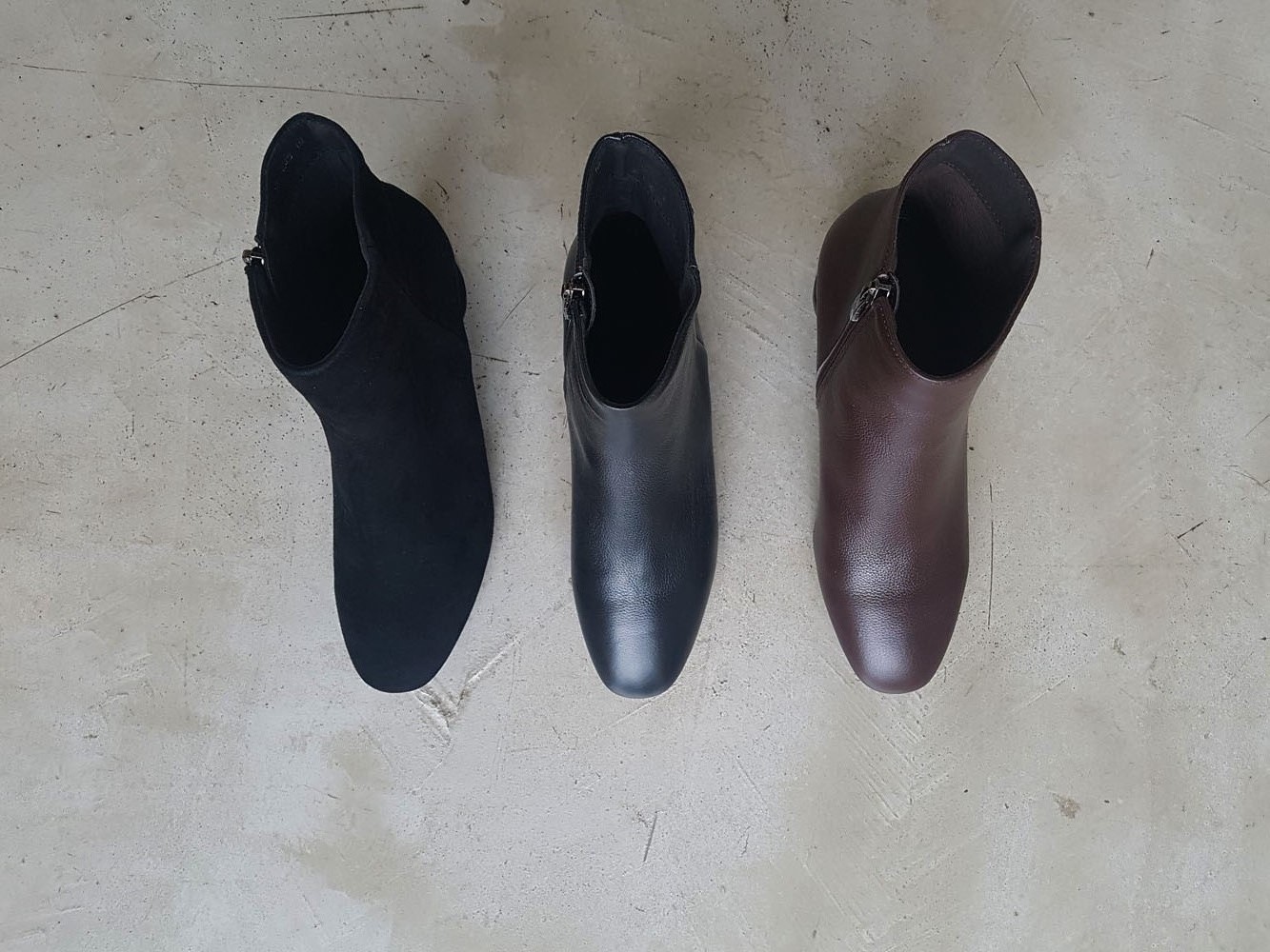 Natural cowhide simple heeled ankle boots 6cm blac