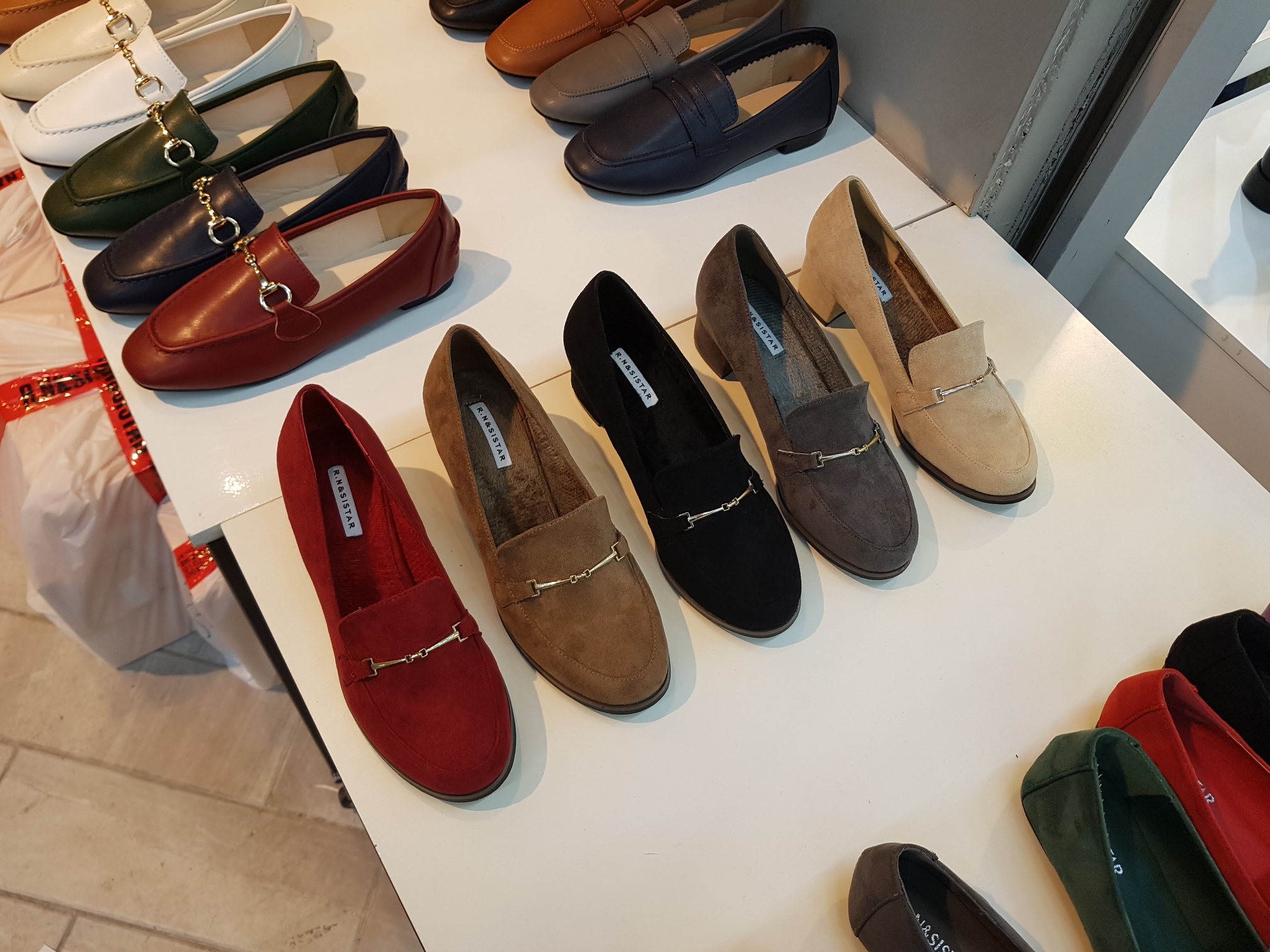 Brushed Lining Looper Pumps 4cm Black Red Brown Be