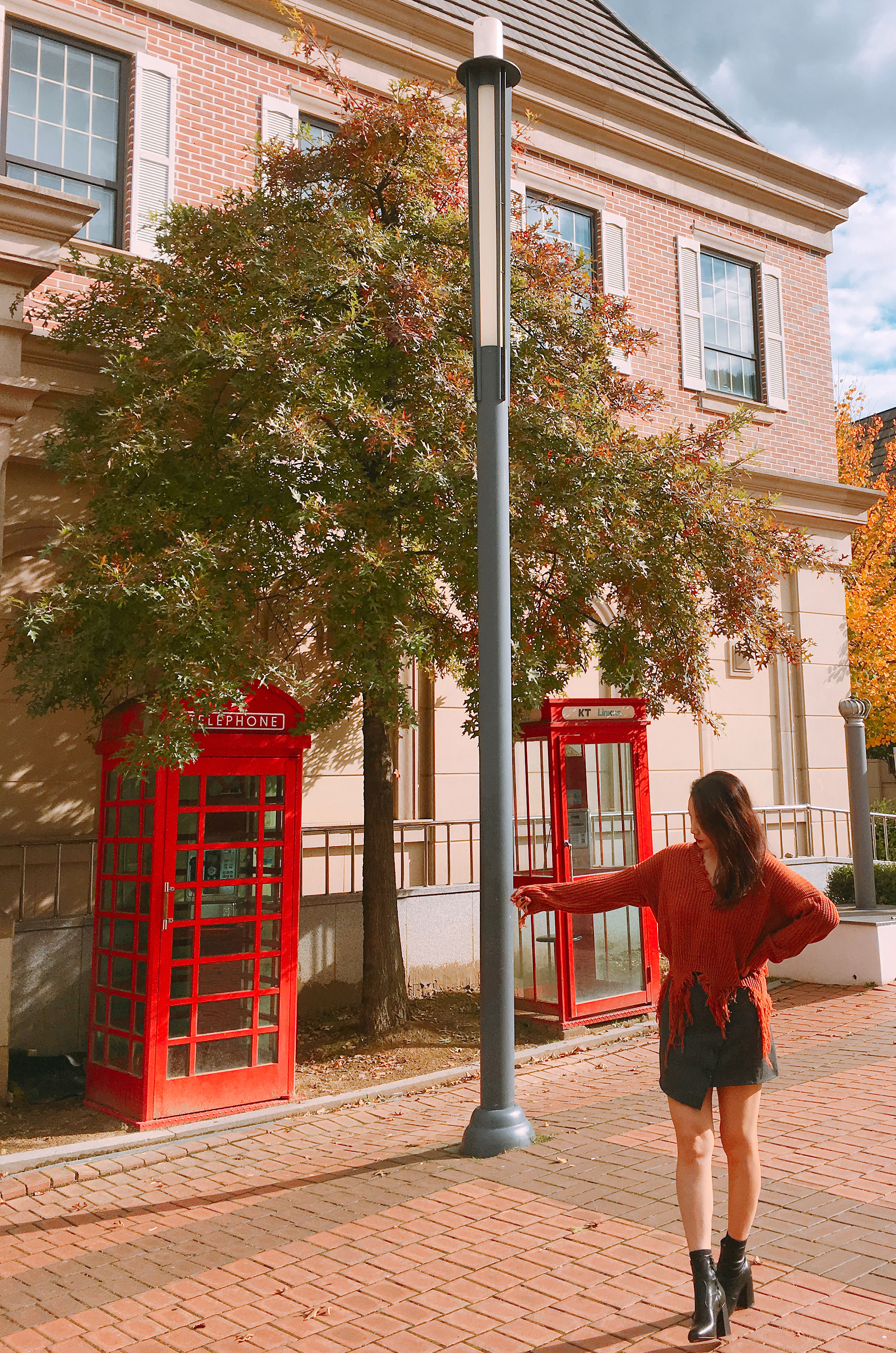 Borami Shop Button Unchecked Mini Skirt _ Black, G