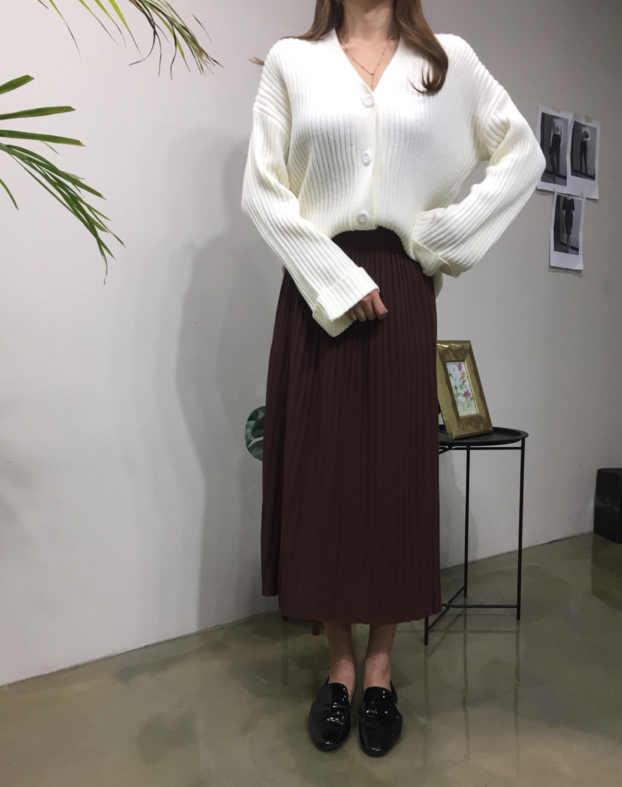 Wrinkled Bending Knit Long Skirt Romantic Look Lux