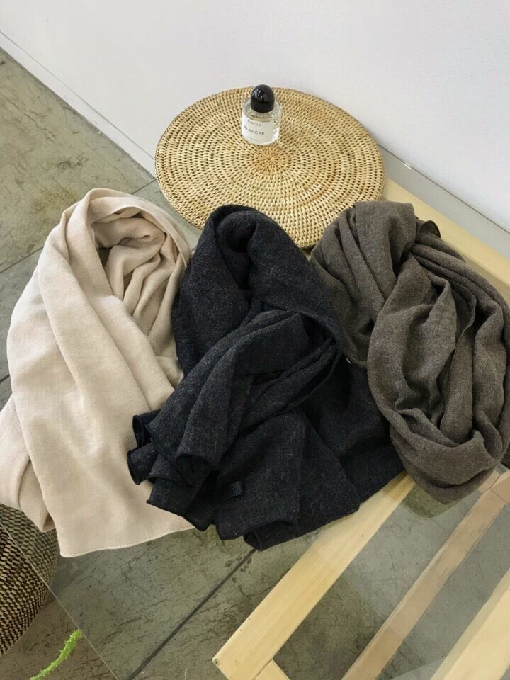 Autumn muffler Women's coordination gift Simple