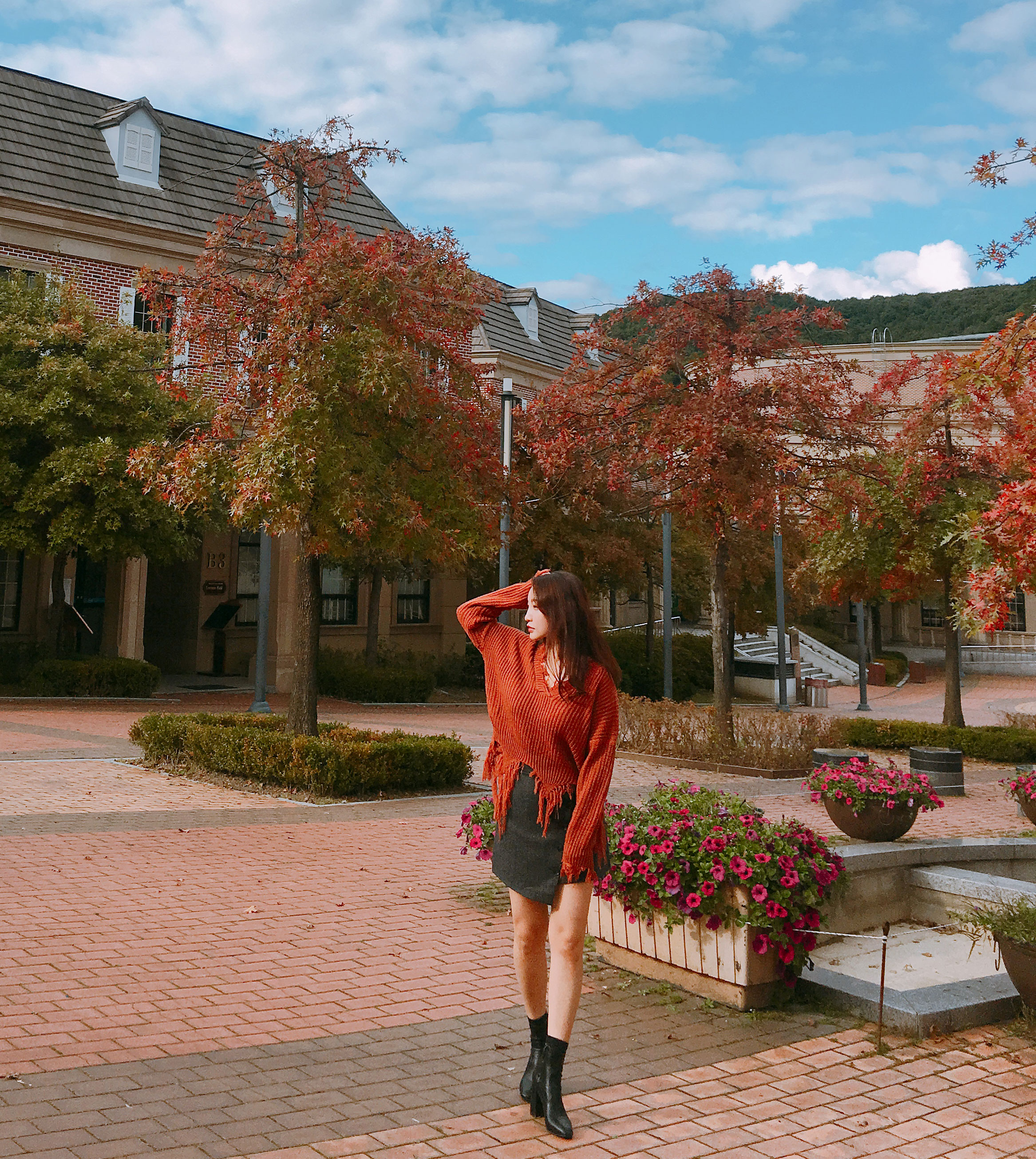 Borami Shop Button Unchecked Mini Skirt _ Black, G