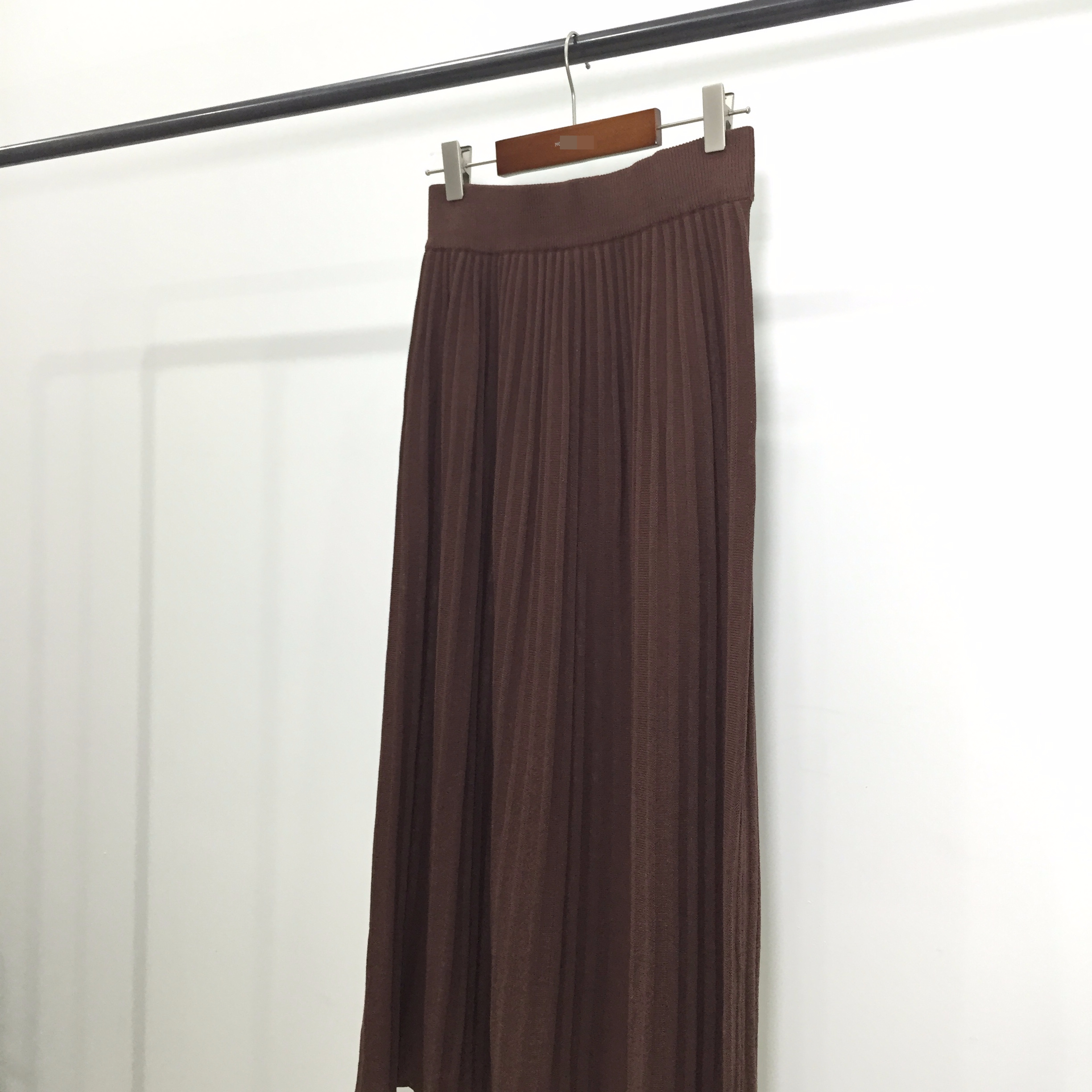 Wrinkled Bending Knit Long Skirt Romantic Look Lux