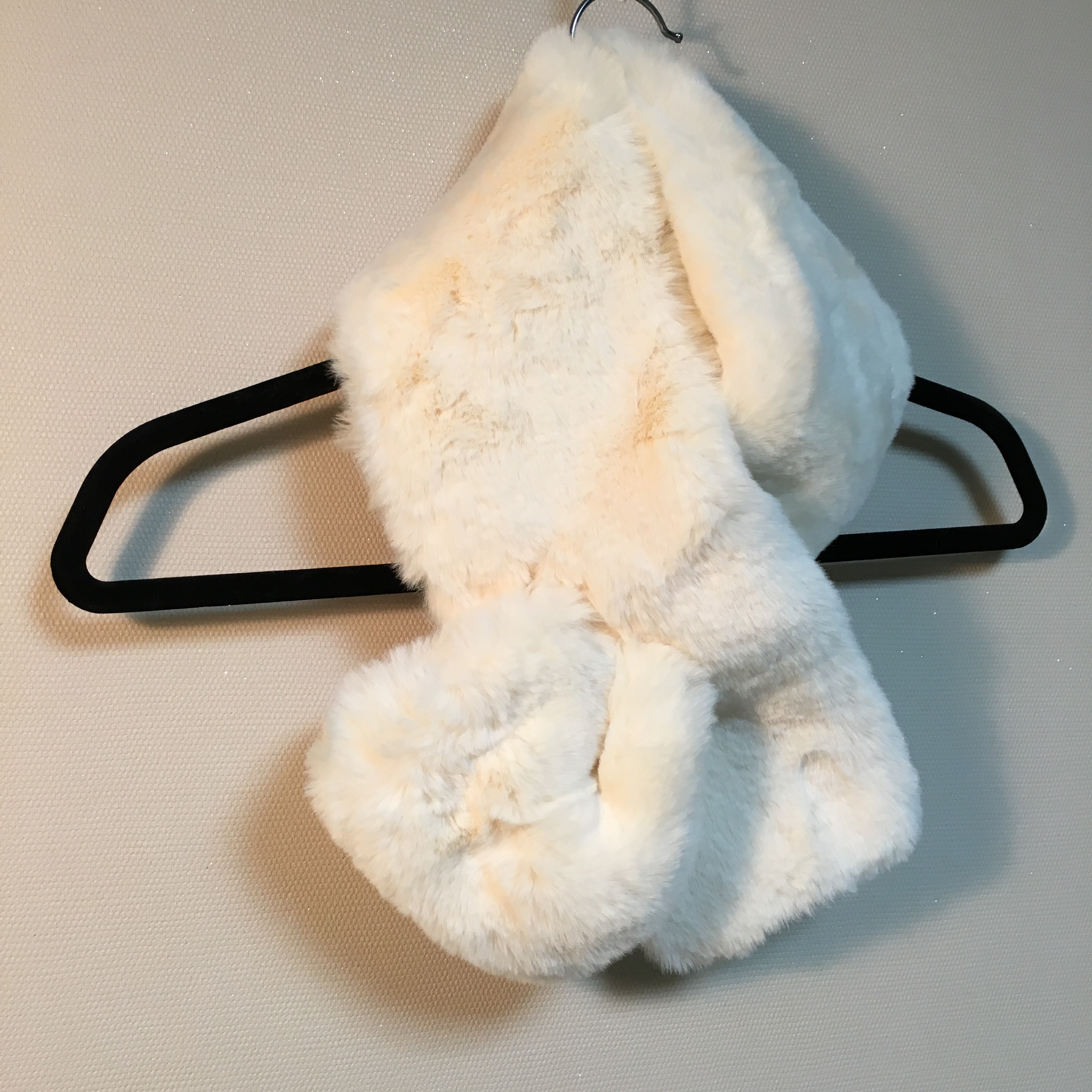 Fake Fur Fur Fur Ecofur Shawl White Color Warm Sca