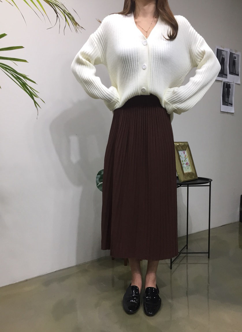 Wrinkled Bending Knit Long Skirt Romantic Look Lux