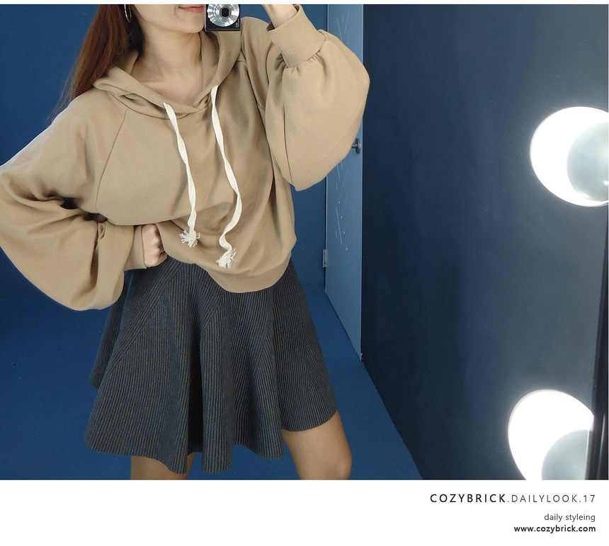 A line flare knit mini skirt Black, gray female Vi