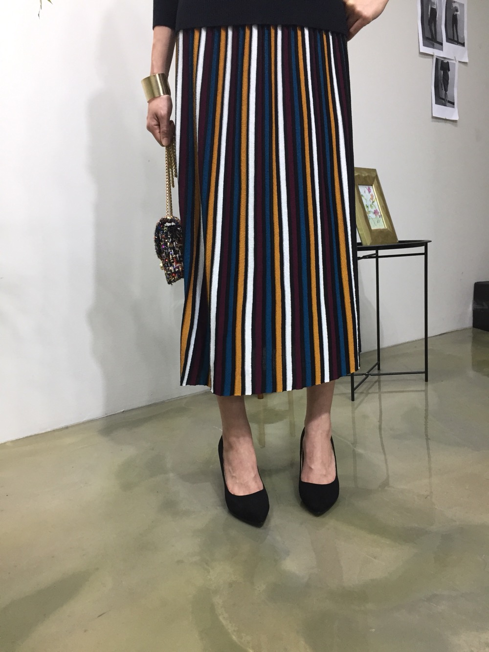 Wrinkled Bending Knit Long Skirt Romantic Look Lux