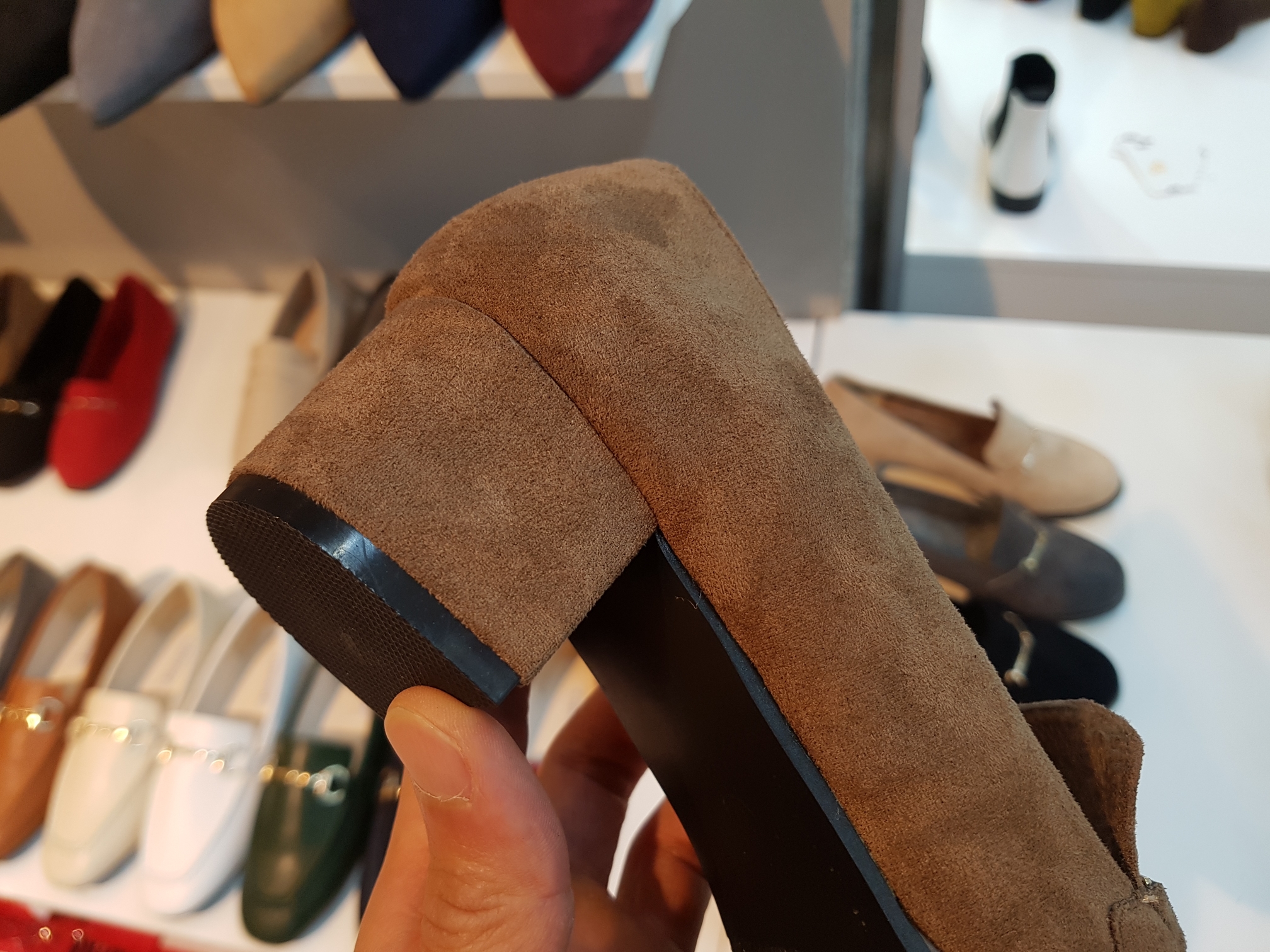 Brushed Lining Looper Pumps 4cm Black Red Brown Be