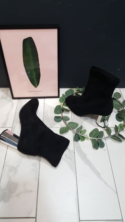 Suede Silver Sheep Angle Boots Modern Unique Sensi