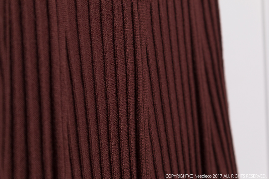 Needle knit pleated skirts Coordinated long skirt 