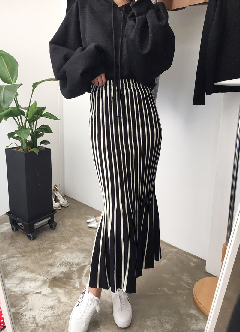 Mermaid Mermaid Long Skirt Skirt Frill Knit Pleate