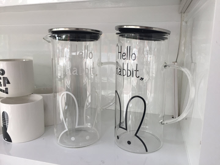 Sealed glass bottle heat-resistant port water bott