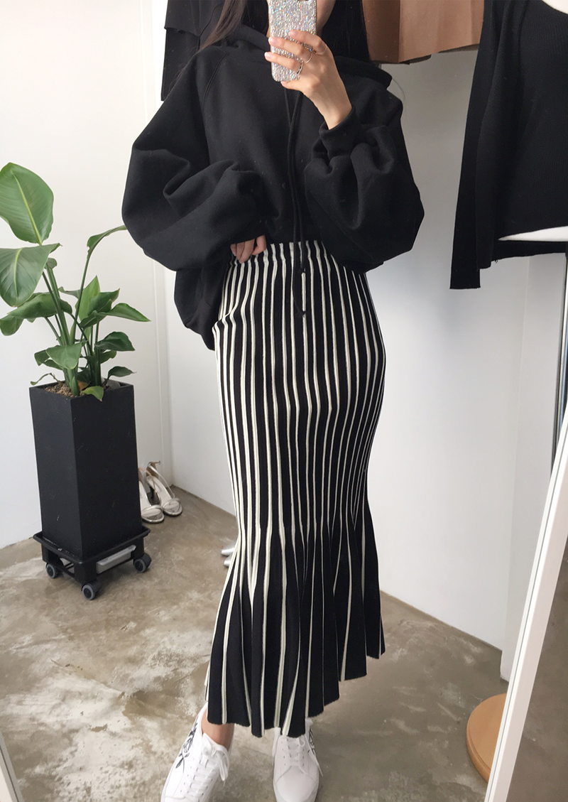 Mermaid Mermaid Long Skirt Skirt Frill Knit Pleate