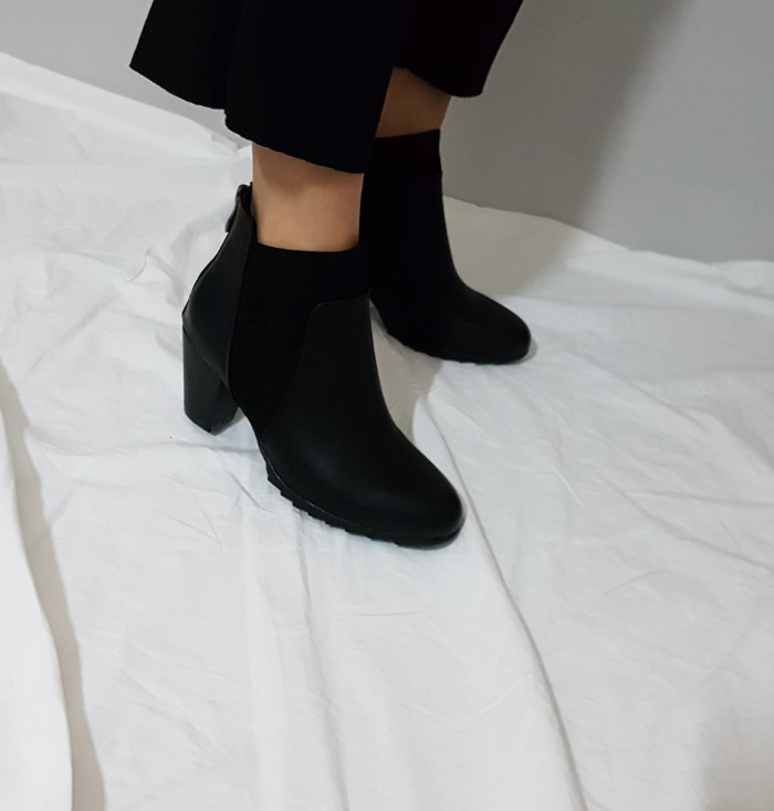 7 centisu suede combination back zipper blue keyho