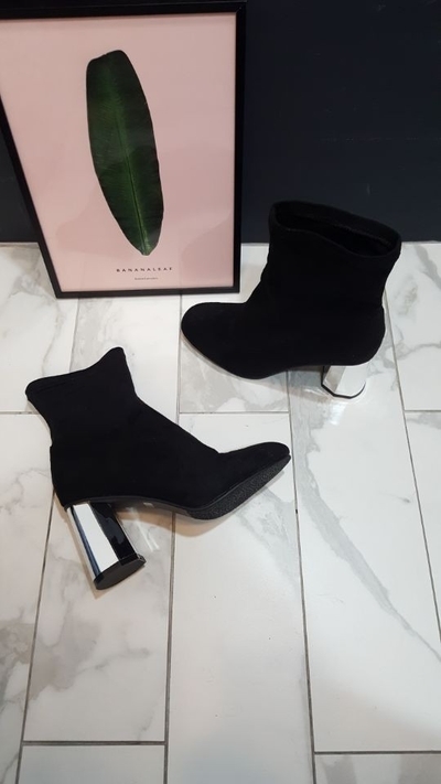 Suede Silver Sheep Angle Boots Modern Unique Sensi