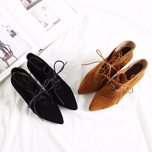Imported handmade suede lace twist angle boots 8.5