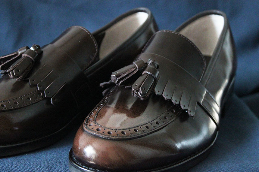 Natural cowhide leather handmade Uitip point detai