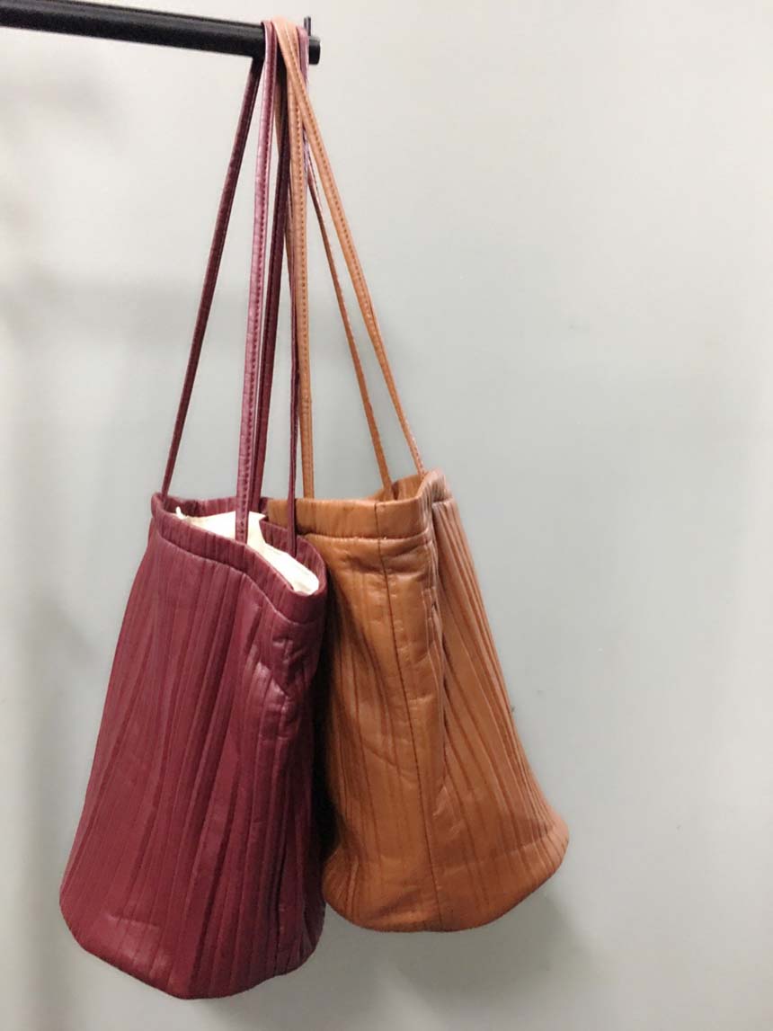 Pleated Wrinkled Leather Eco Bag 4color Travel Dai