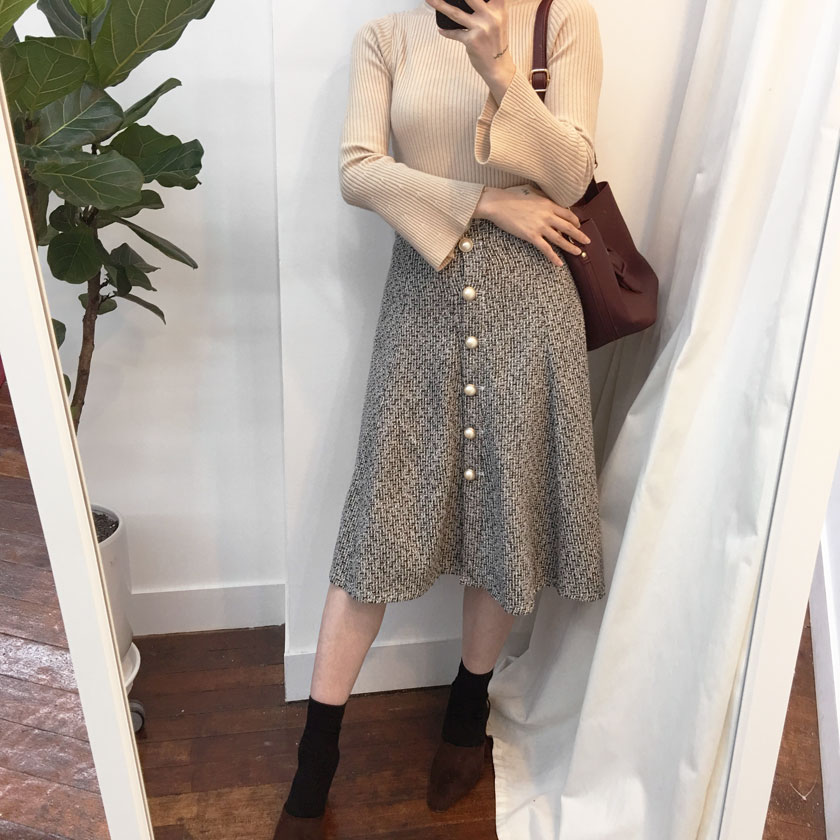 Pearl button tweed long skirt 2col