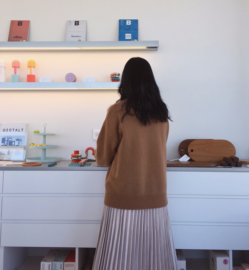 Autumn Suede Flare Pleated Long Skirt _ SOMMY MONT