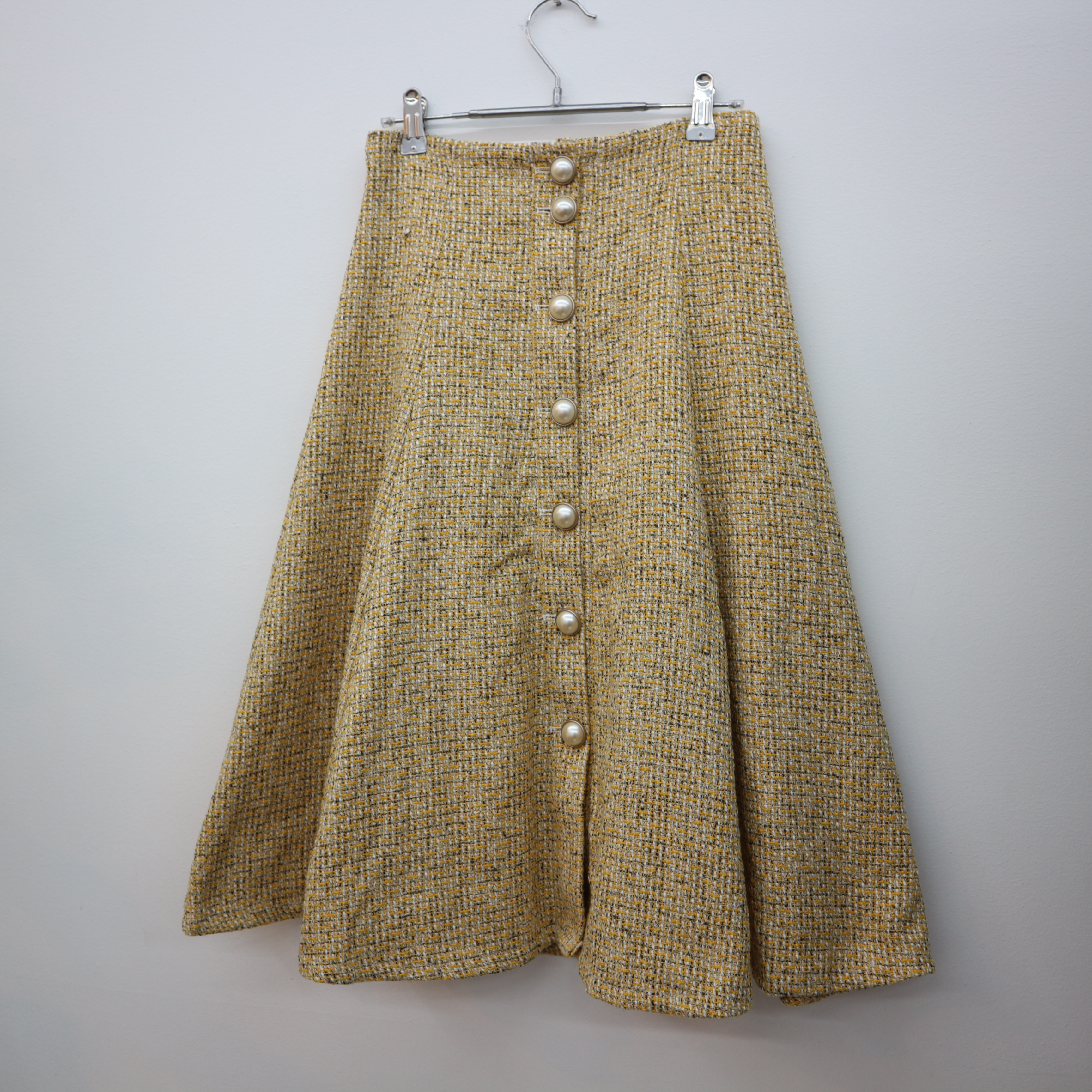 Pearl button tweed long skirt 2col
